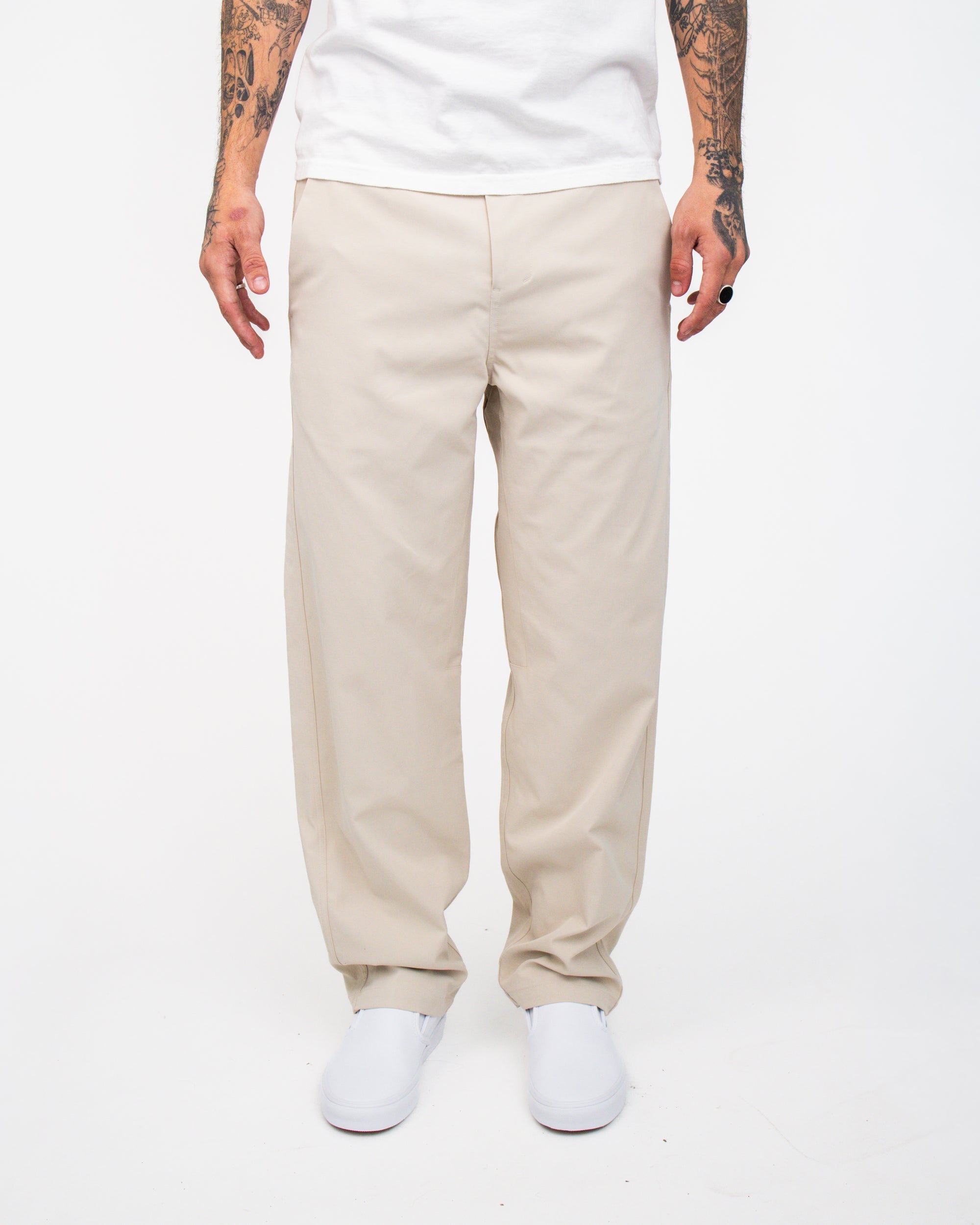CURBSIDE CHINO