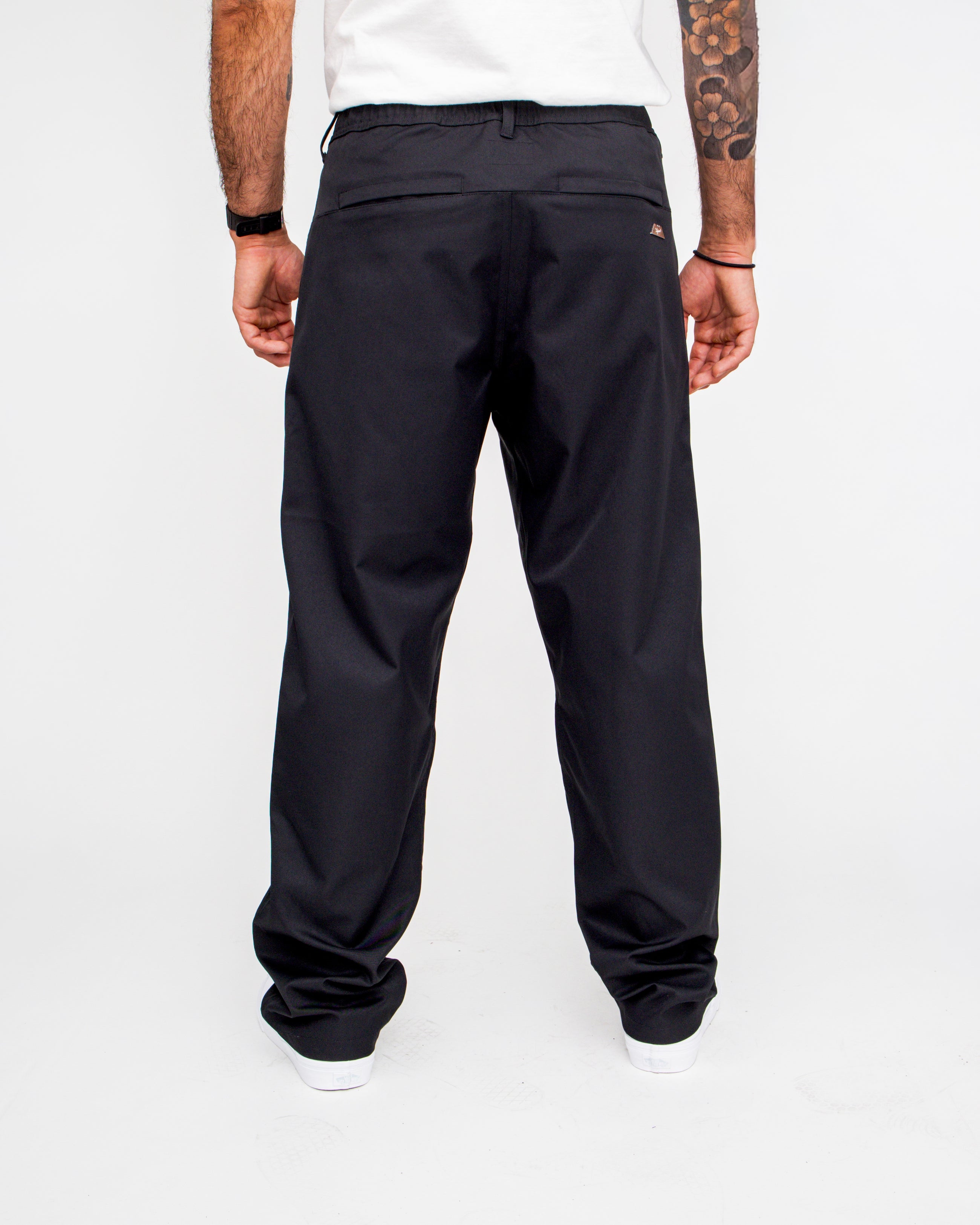 CURBSIDE CHINO